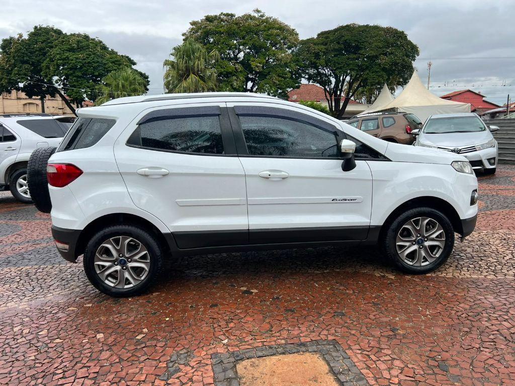 FORD Ecosport - Foto