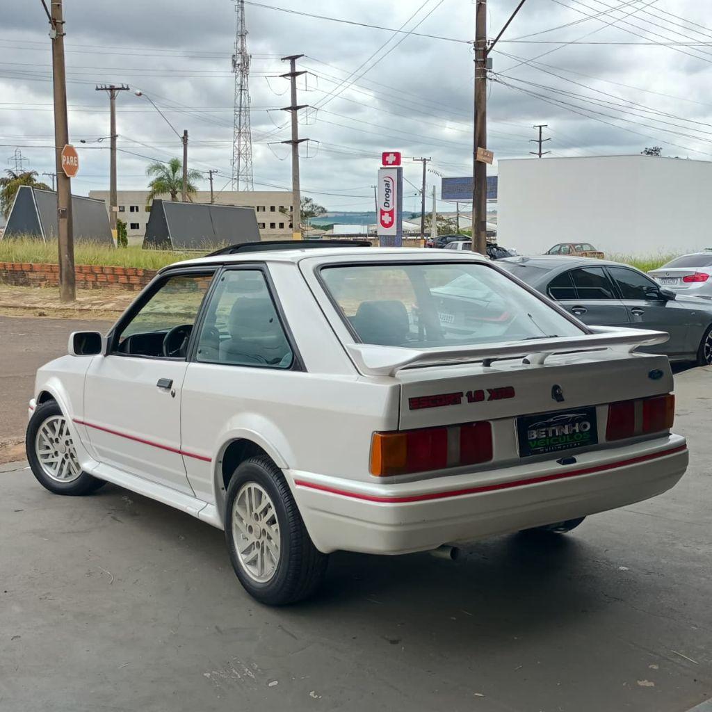 FORD Escort - Foto