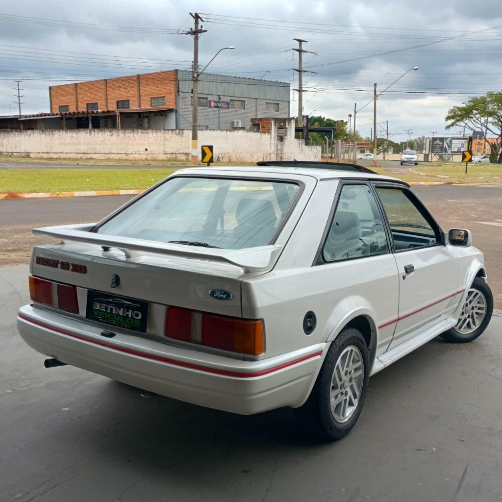 FORD Escort - Foto