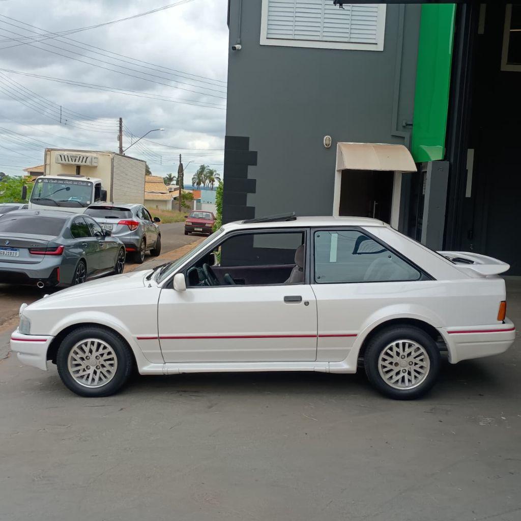 FORD Escort - Foto