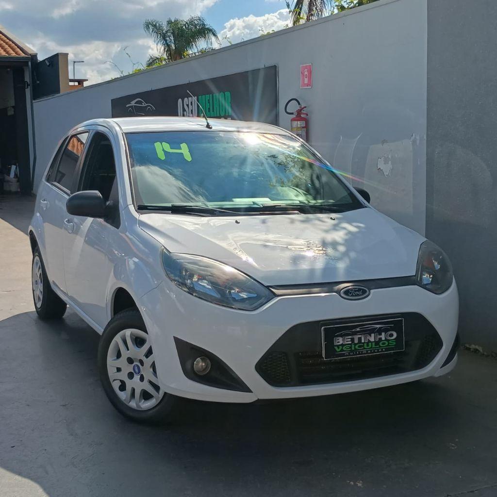 FORD Fiesta Hatch - Foto