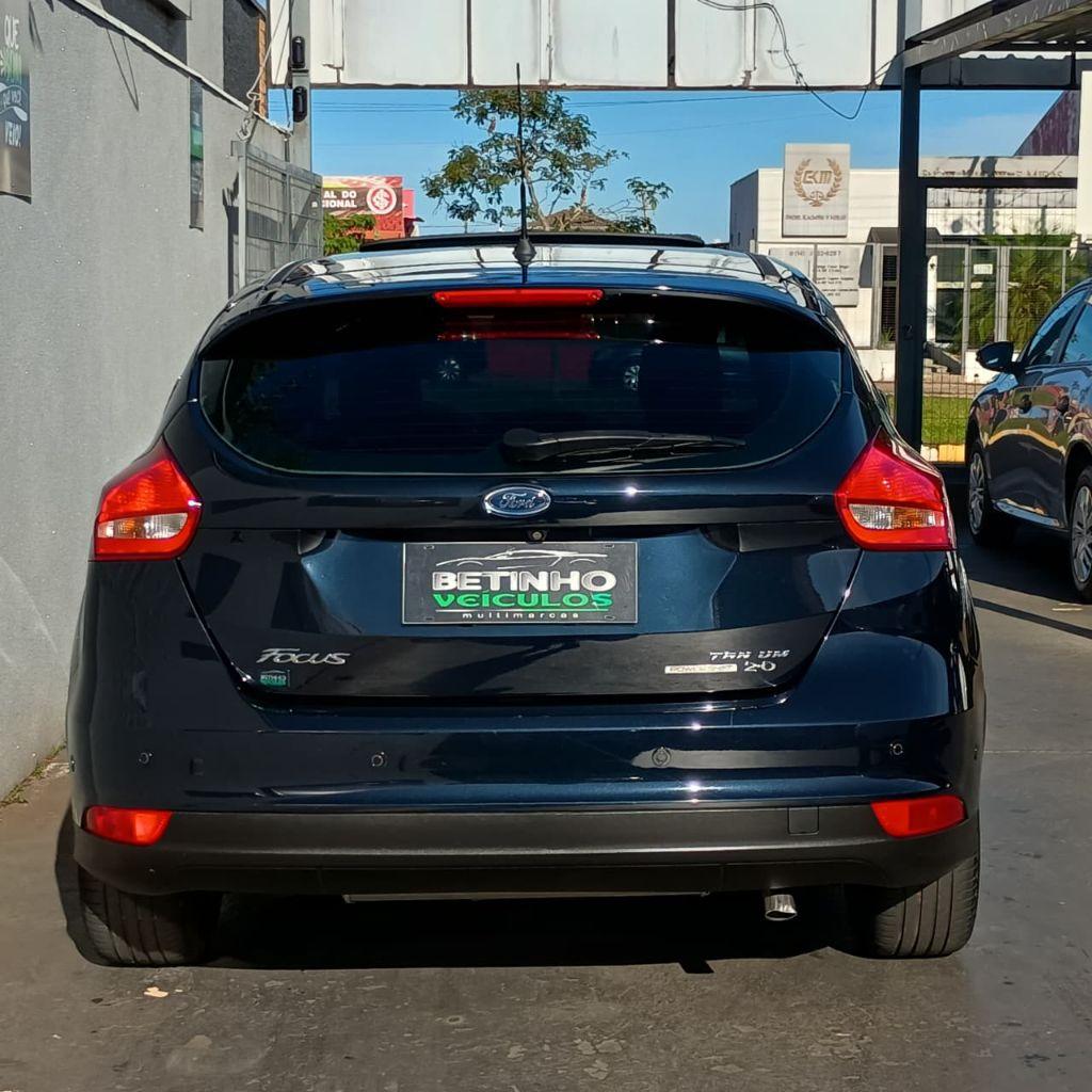 FORD Focus Hatch - Foto