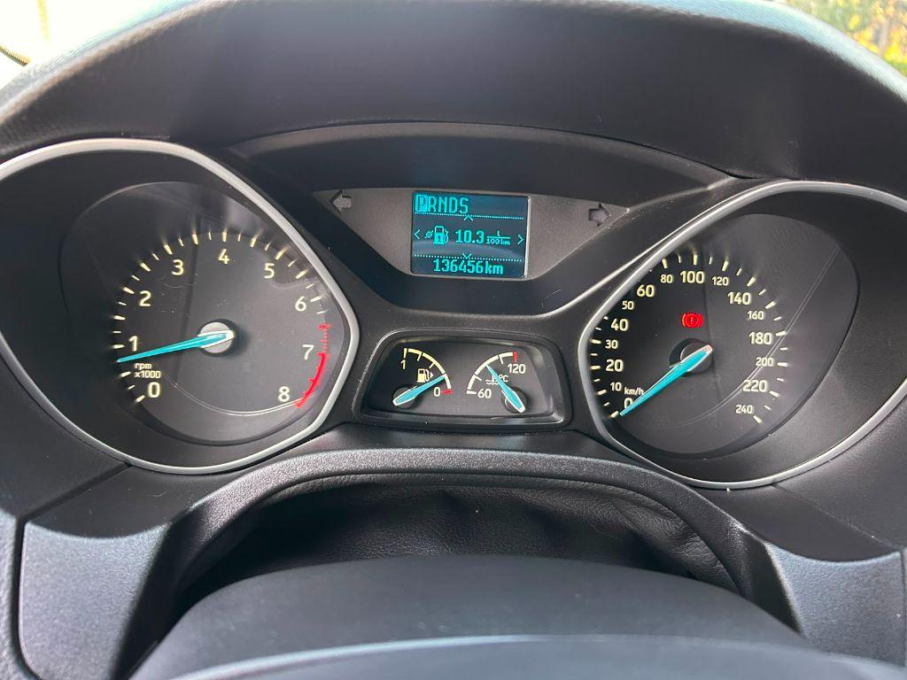 FORD Focus Hatch - Foto