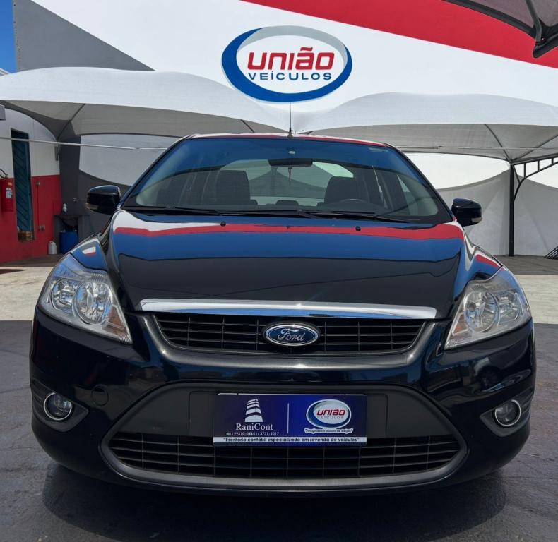 FORD Focus Sedan - Foto