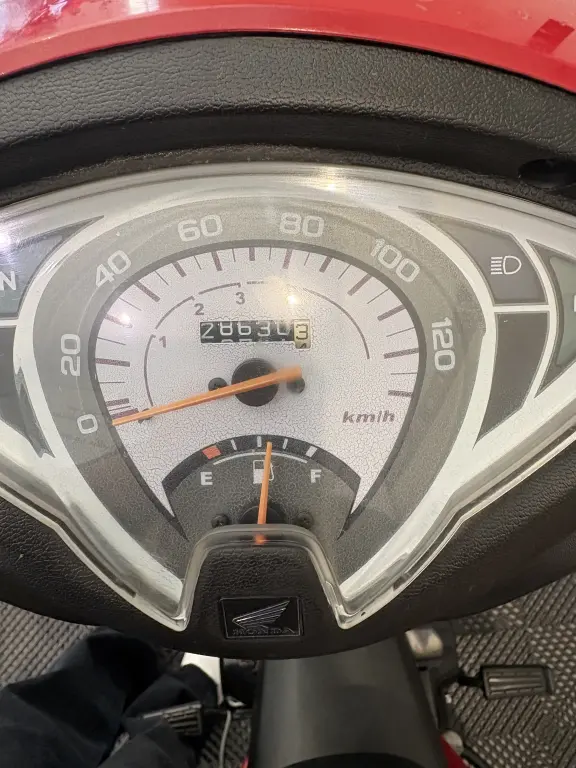HONDA Biz 100 - Foto