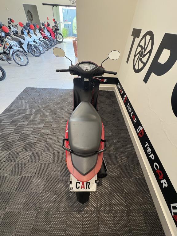 HONDA Biz 100 - Foto