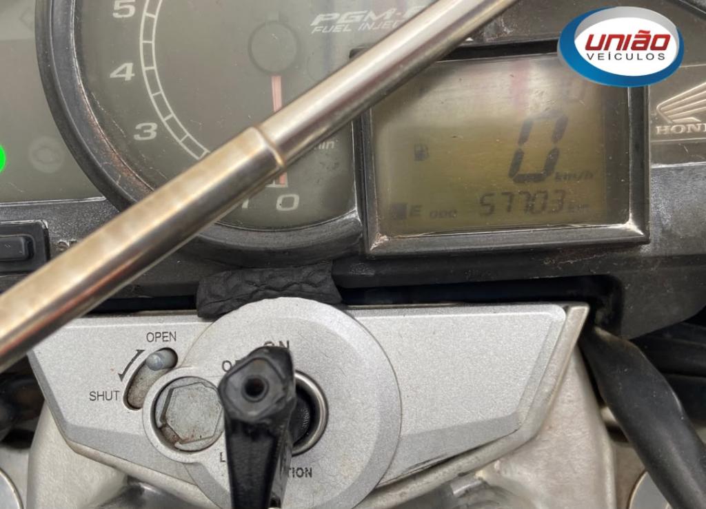 HONDA CB 300 R - Foto