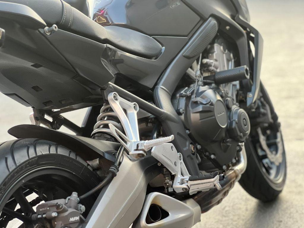 HONDA CB 650 F - Foto