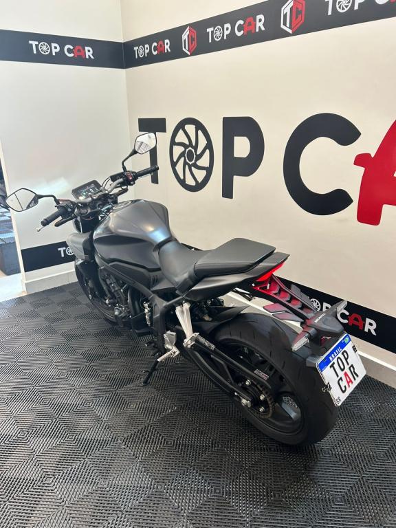 HONDA CB 650 R - Foto