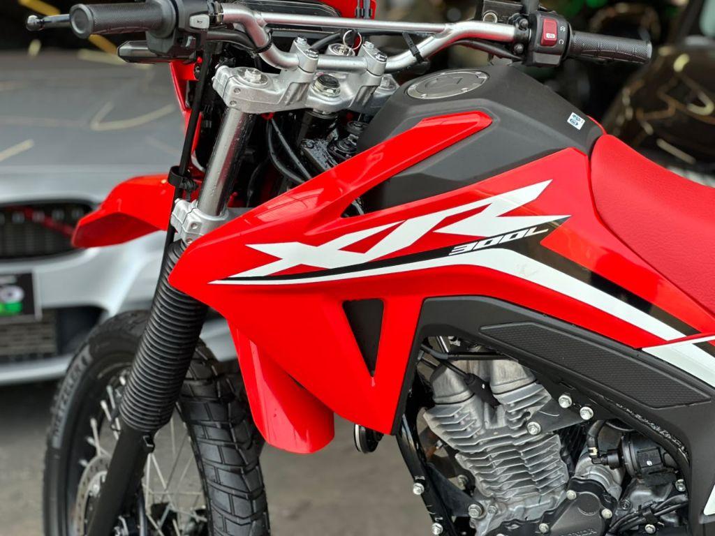 HONDA XR 300 L Tornado - Foto