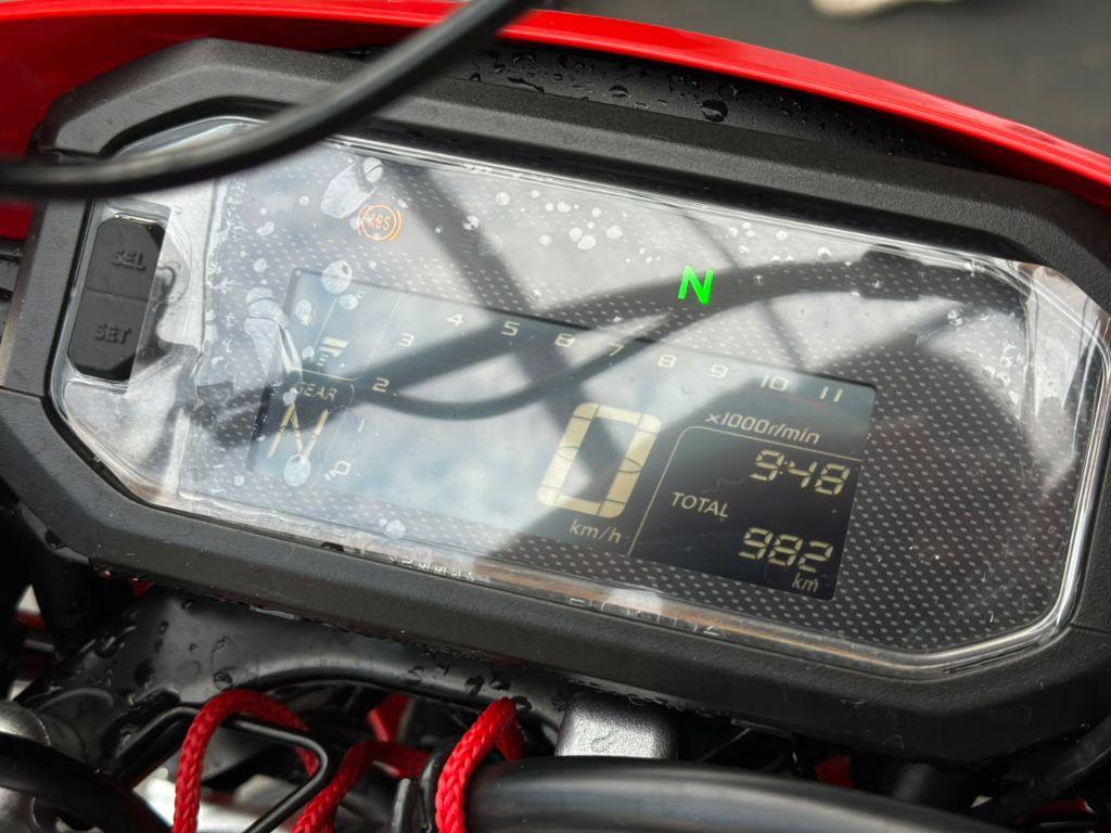 HONDA XR 300 L Tornado - Foto