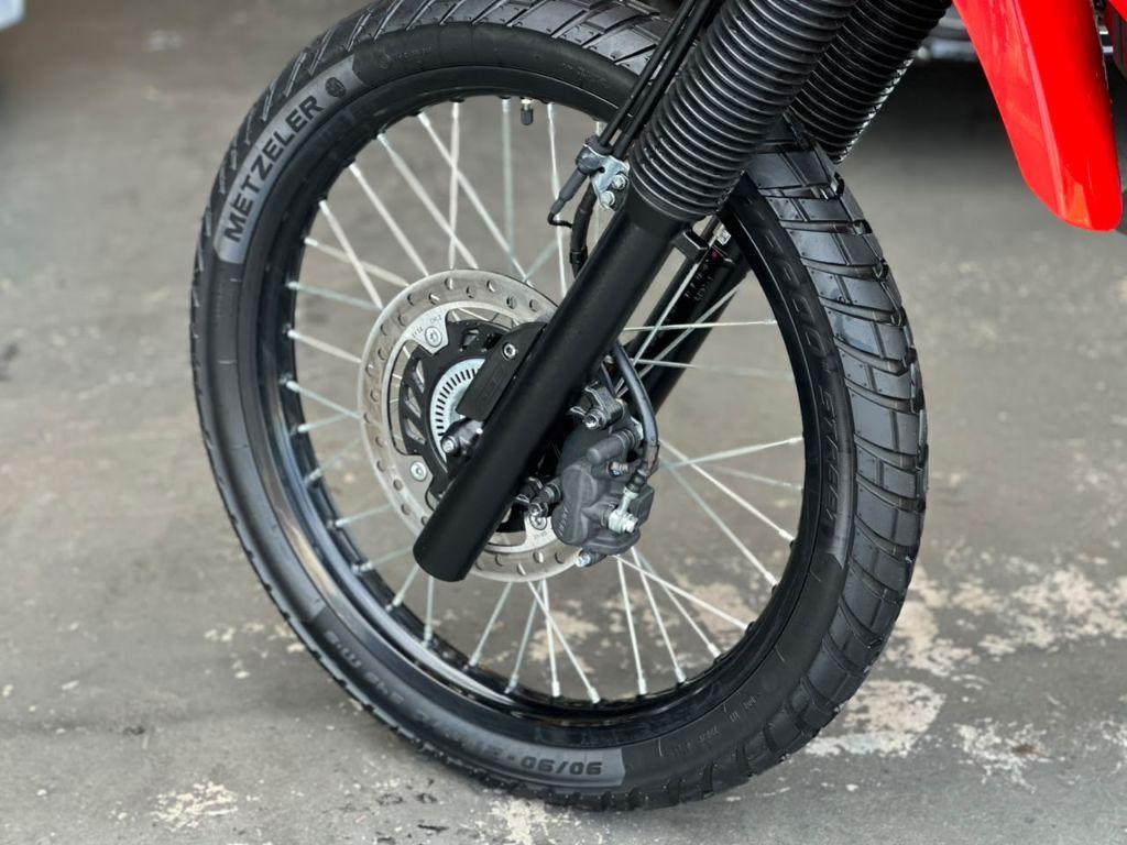 HONDA XR 300 L Tornado - Foto