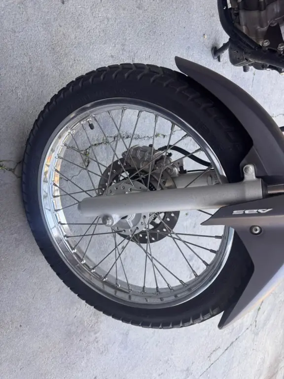 HONDA XRE 190 - Foto