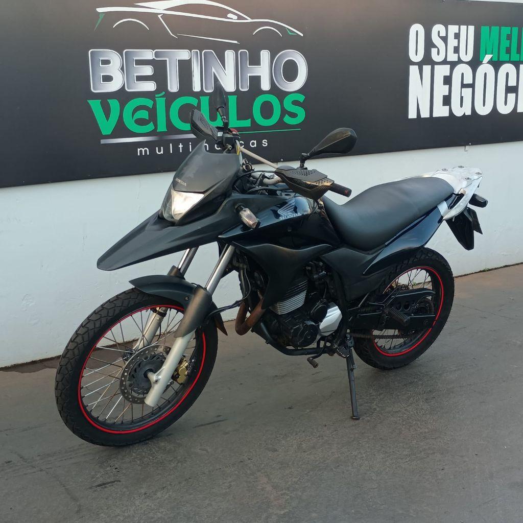 HONDA XRE 300 - Foto
