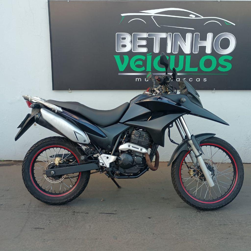 HONDA XRE 300 - Foto