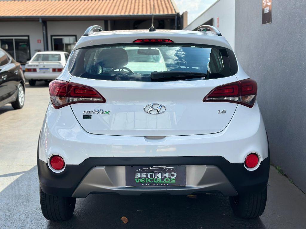 HYUNDAI HB 20 Hatch X - Foto