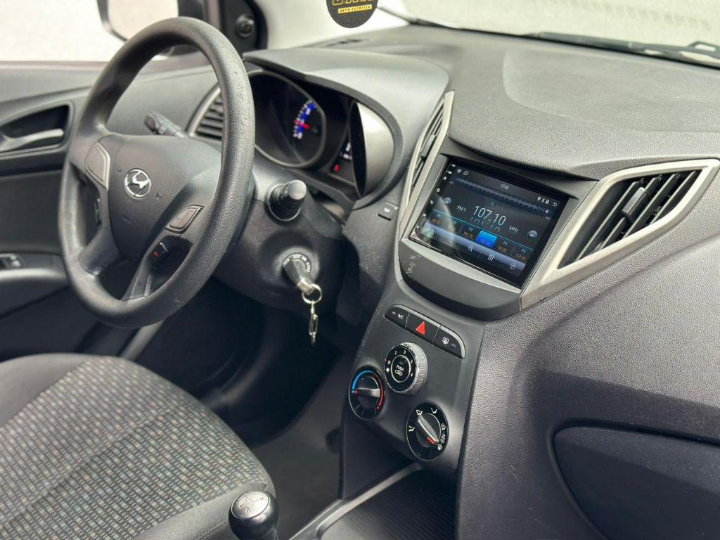 HYUNDAI HB 20 Hatch - Foto