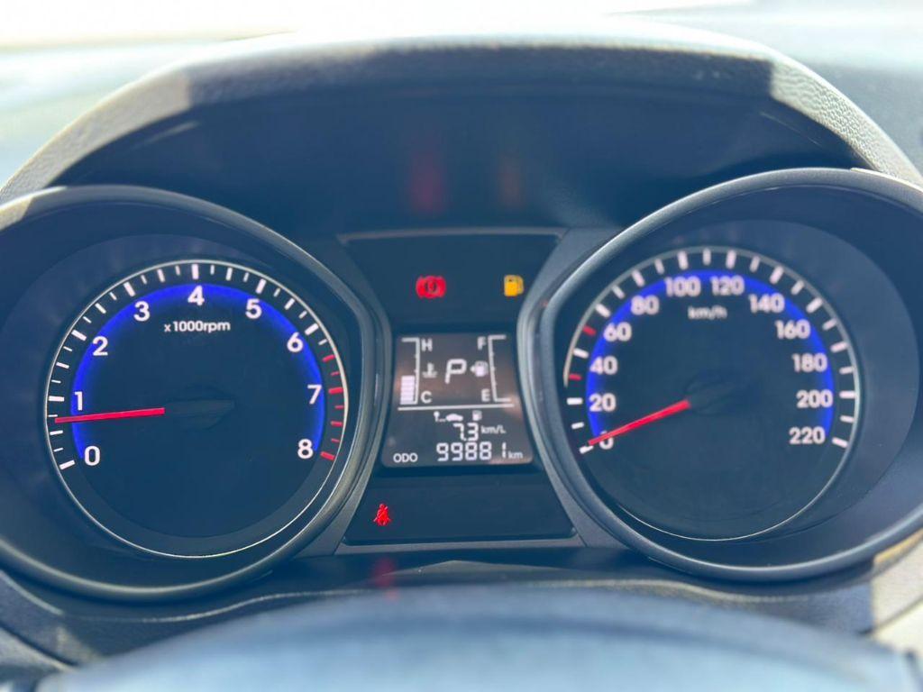 HYUNDAI HB 20 Hatch X - Foto