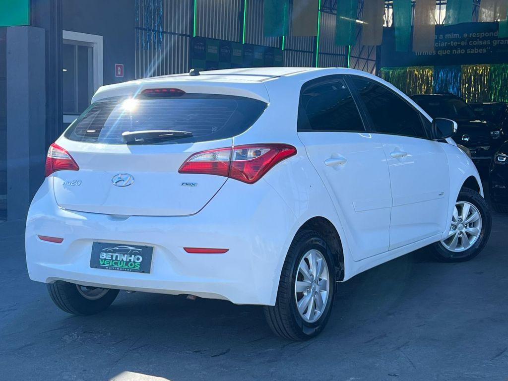 HYUNDAI HB 20 Hatch - Foto