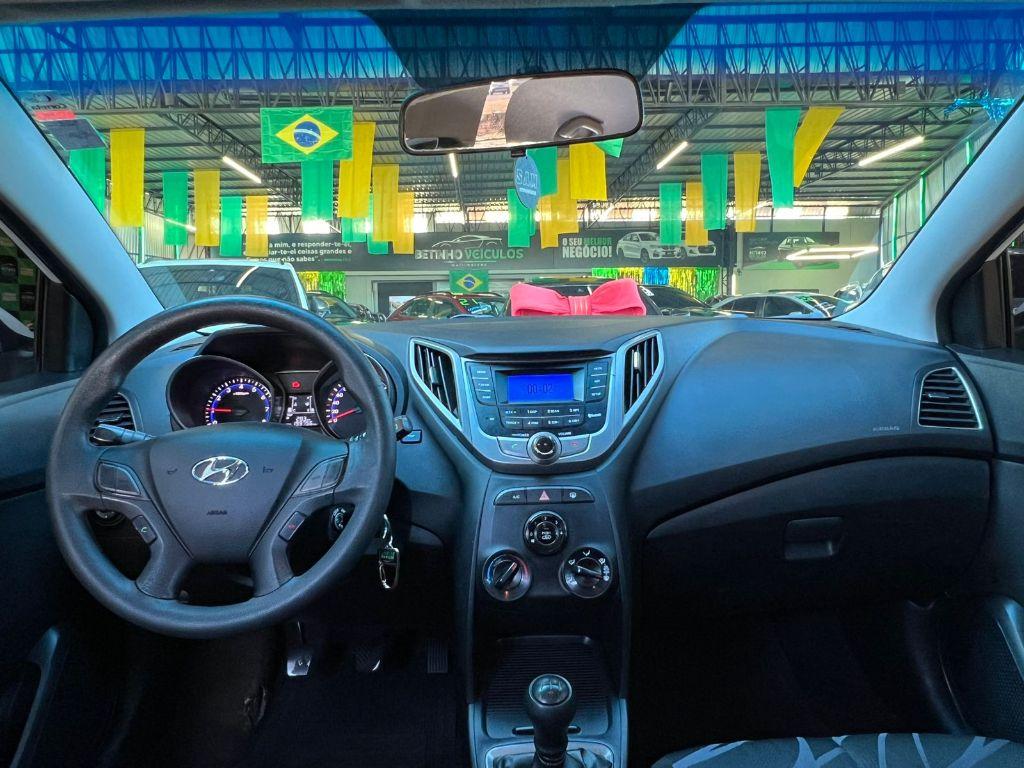 HYUNDAI HB 20 Hatch - Foto