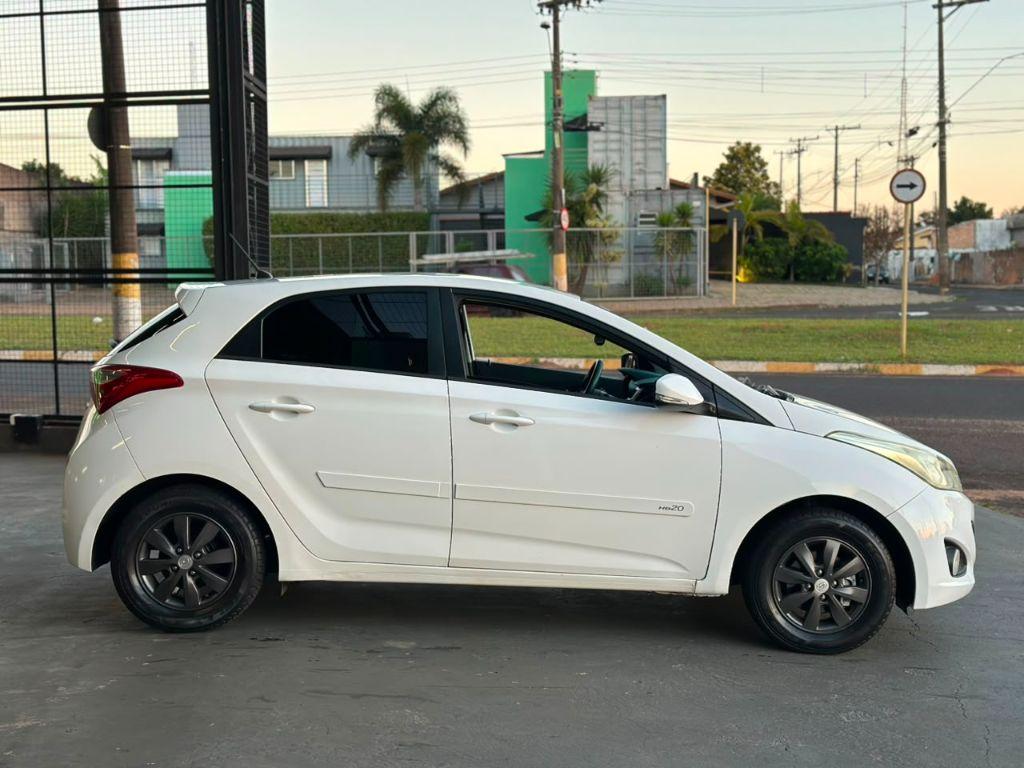 HYUNDAI HB 20 Hatch - Foto