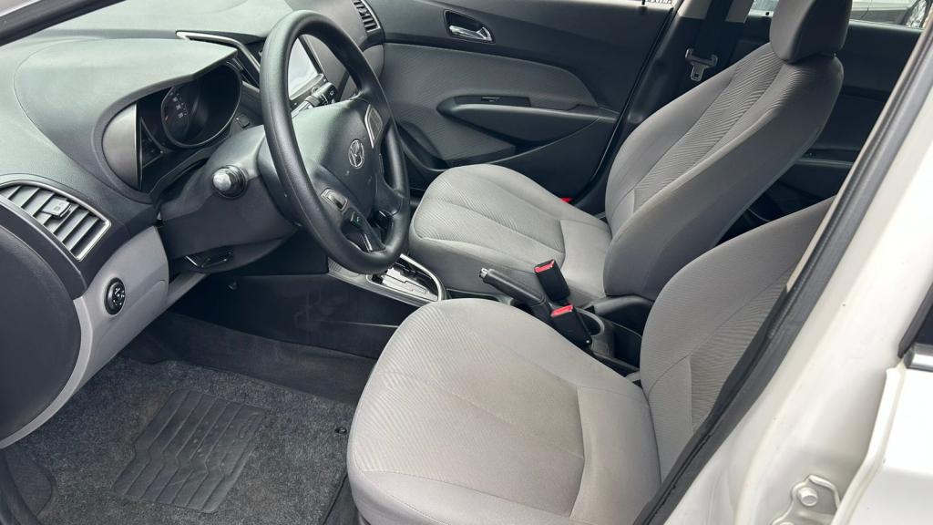 HYUNDAI HB 20 Sedan - Foto