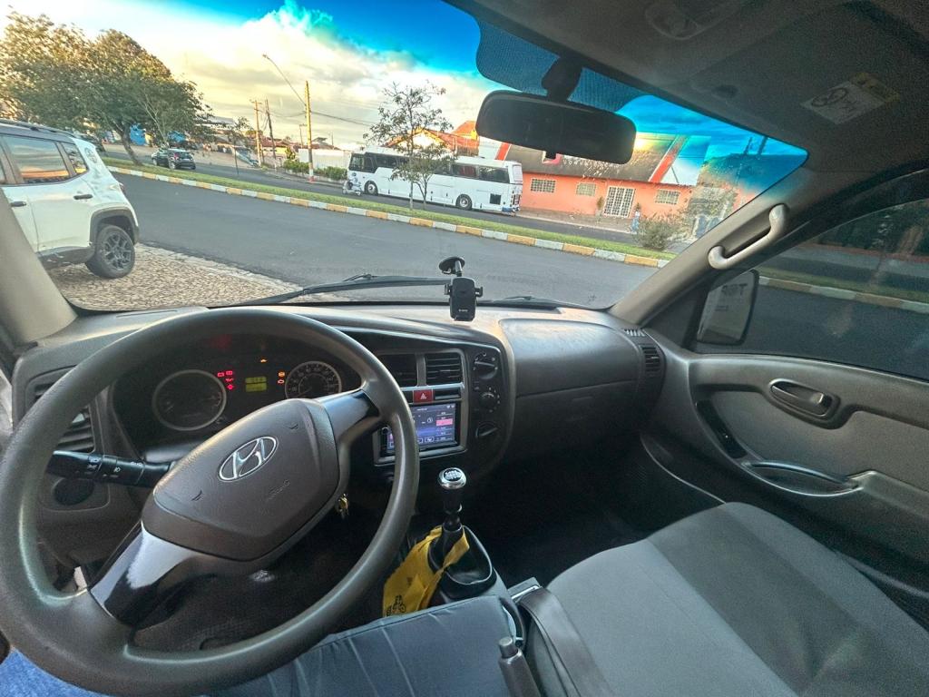 HYUNDAI HR - Foto