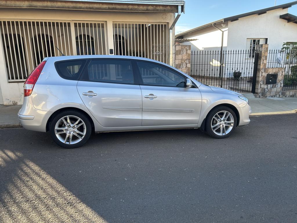 HYUNDAI I30 CW - Foto