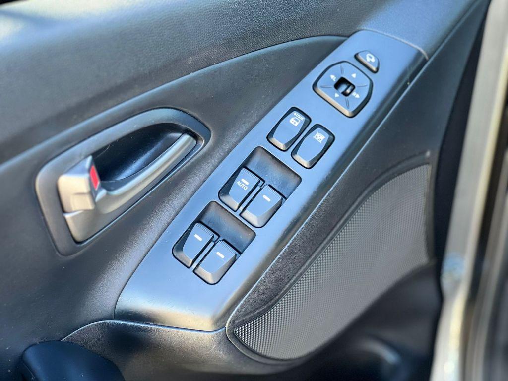 HYUNDAI IX35 - Foto