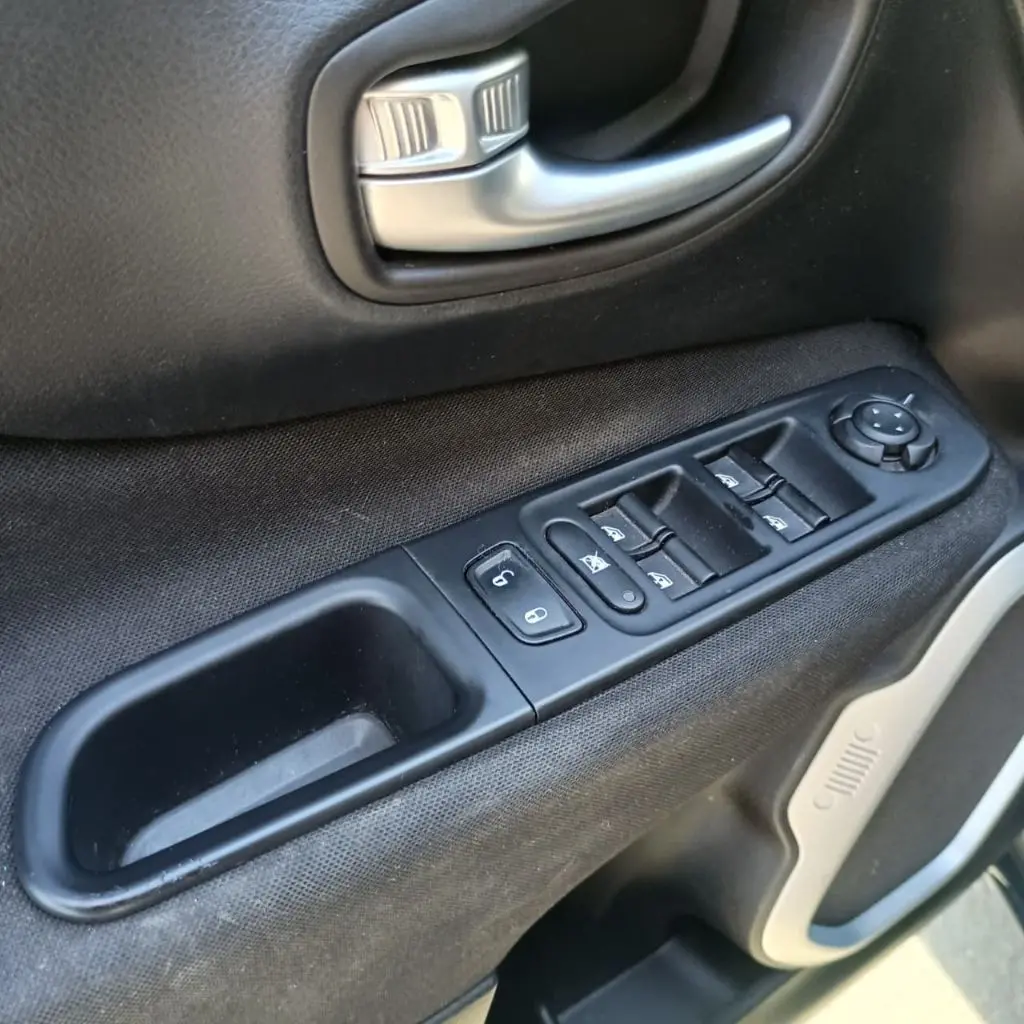 JEEP Renegade - Foto