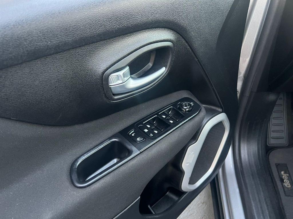 JEEP Renegade - Foto