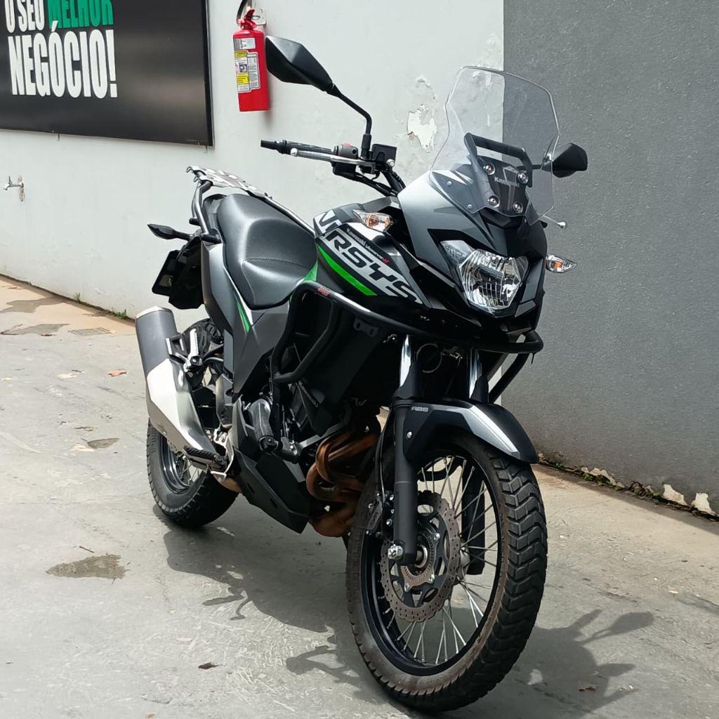 KAWASAKI Versys 300 - Foto