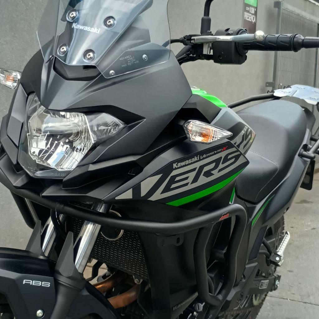 KAWASAKI Versys 300 - Foto