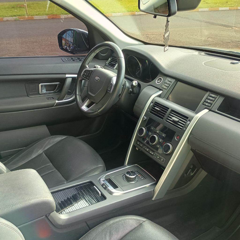 LAND ROVER Discovery Sport - Foto