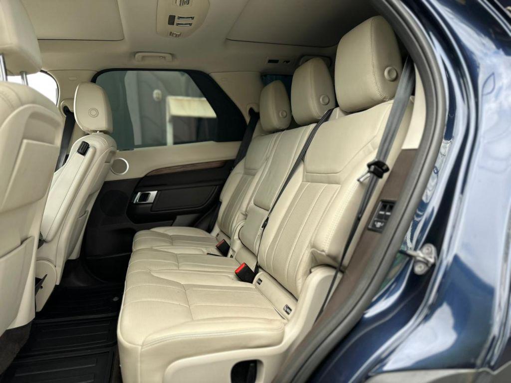 LAND ROVER Discovery - Foto