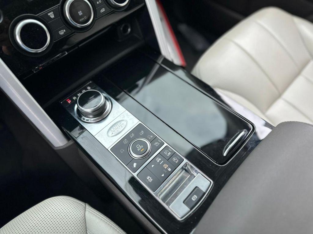 LAND ROVER Discovery - Foto