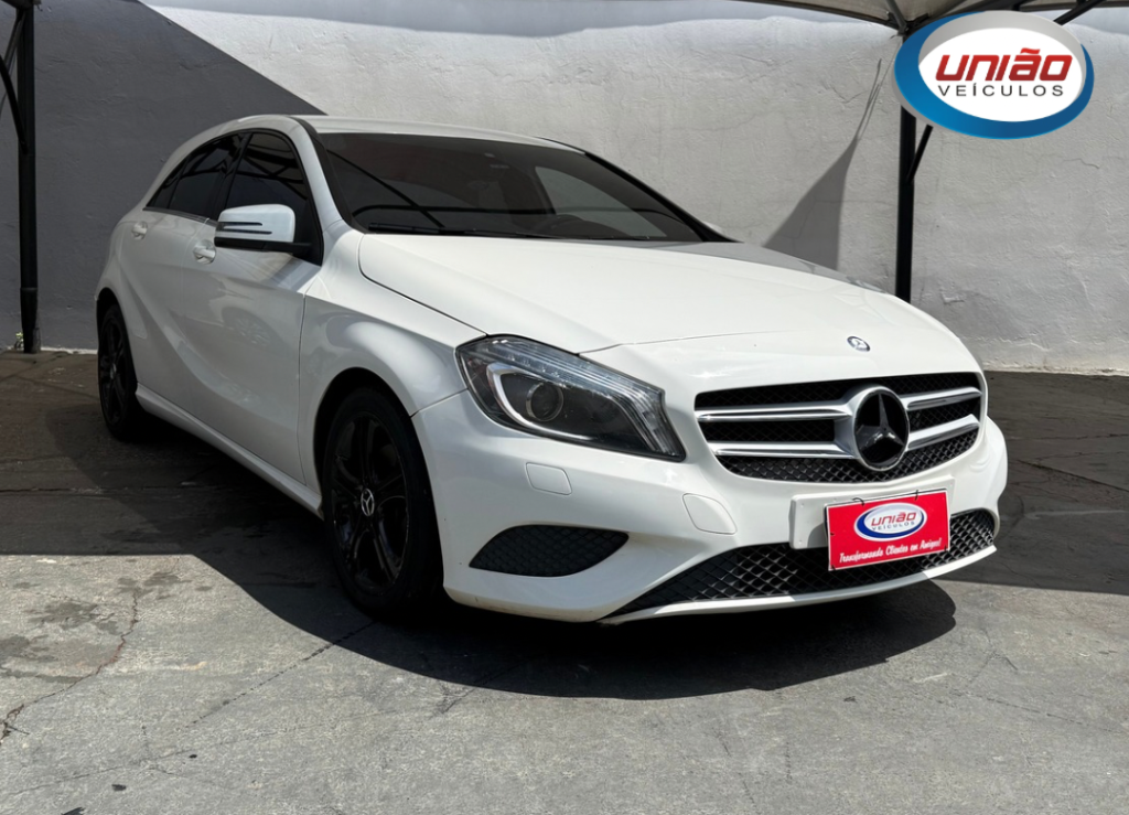MERCEDES-BENZ A 200 - Foto