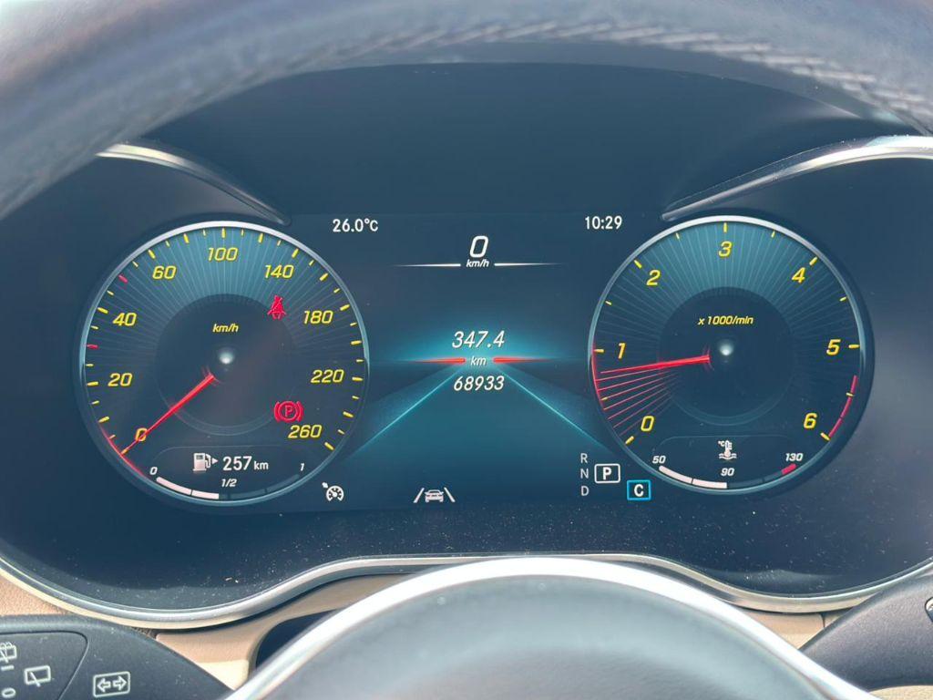 MERCEDES-BENZ GLC 220D - Foto