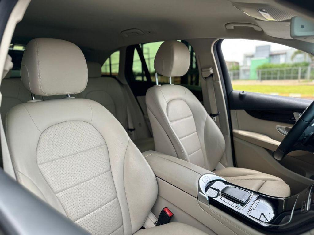 MERCEDES-BENZ GLC 220D - Foto