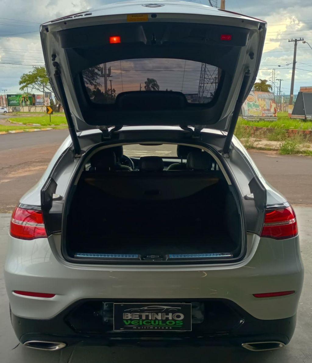 MERCEDES-BENZ GLC 250 - Foto