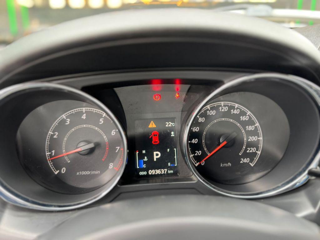 MITSUBISHI ASX - Foto