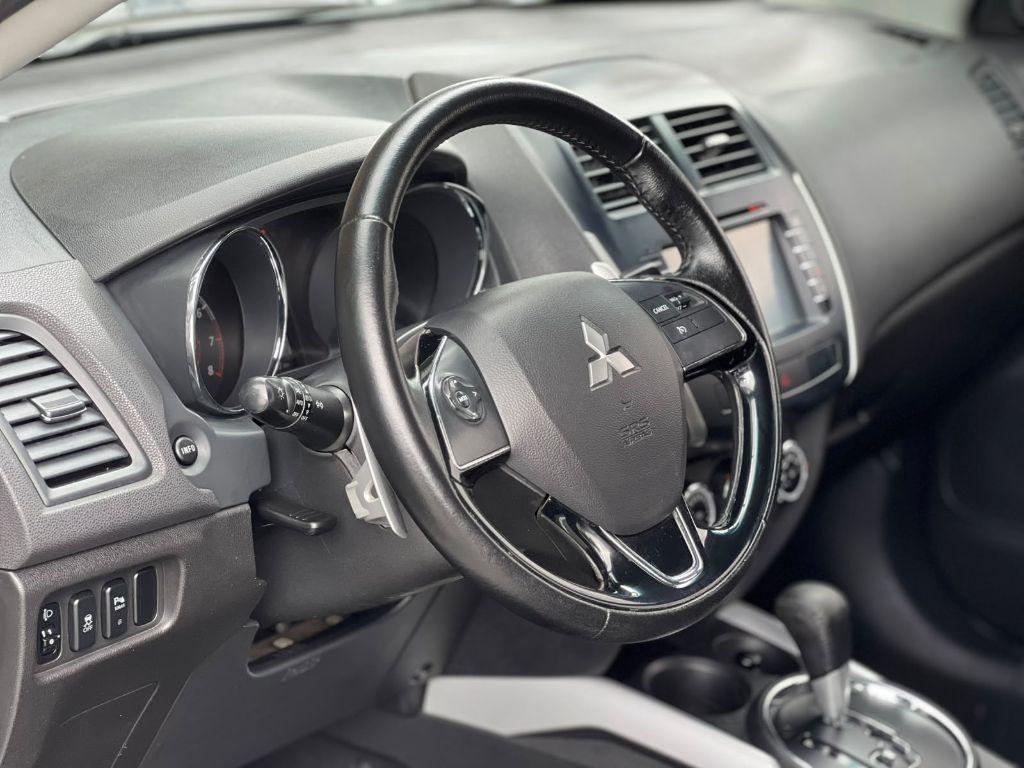 MITSUBISHI ASX - Foto