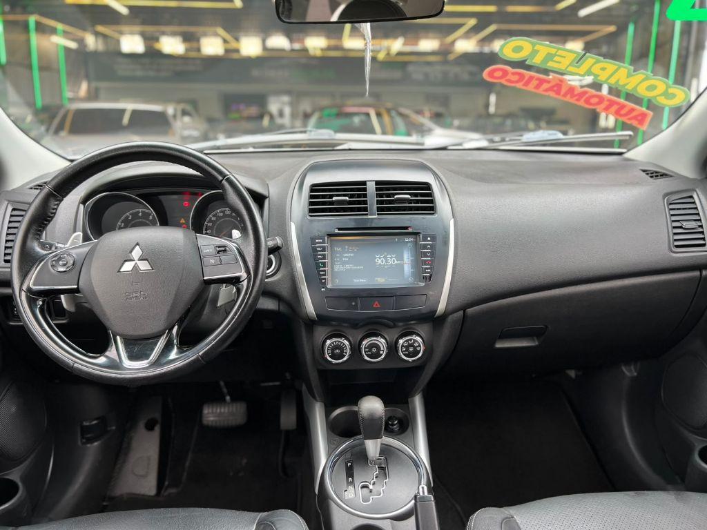 MITSUBISHI ASX - Foto