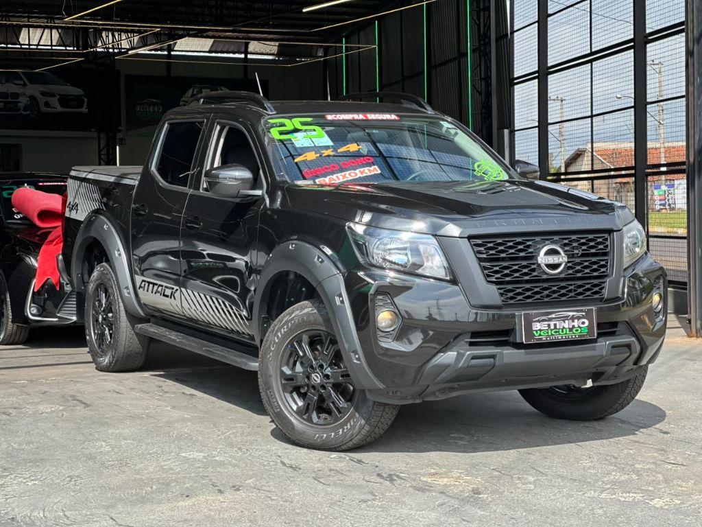 NISSAN Frontier - Foto
