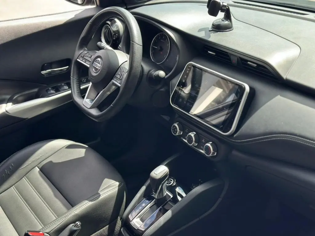 NISSAN Kicks - Foto