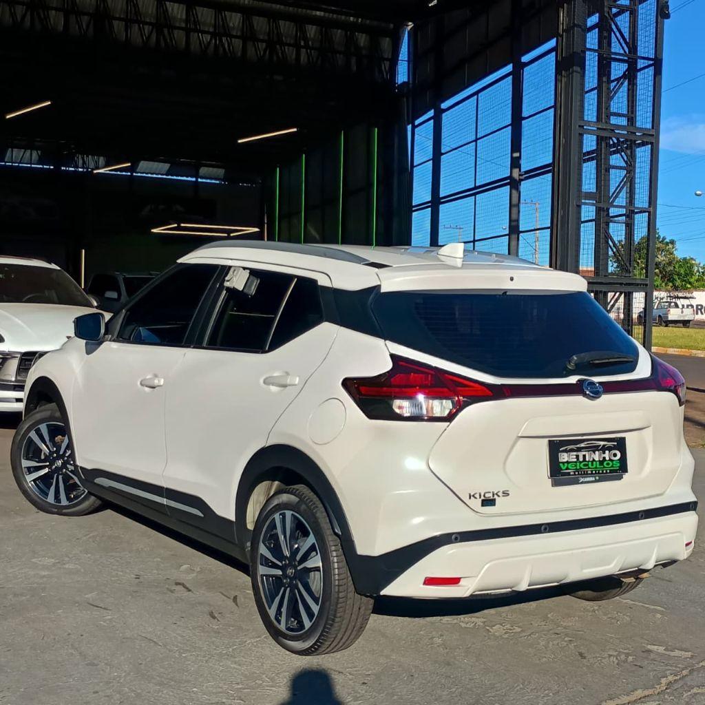 NISSAN Kicks - Foto