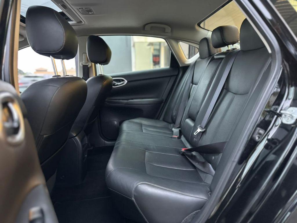 NISSAN Sentra - Foto