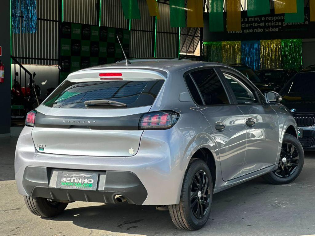 PEUGEOT 208 - Foto