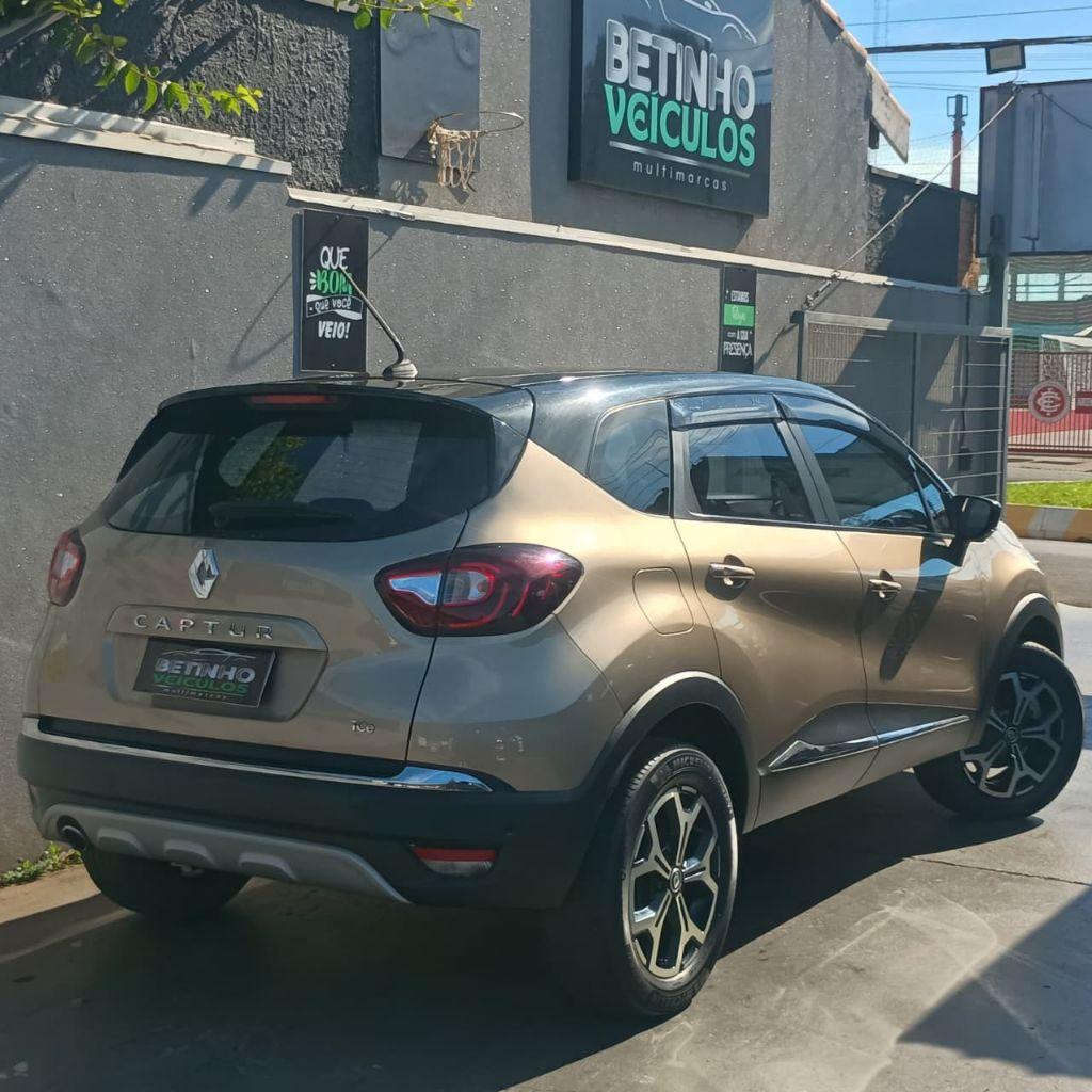 RENAULT Captur - Foto
