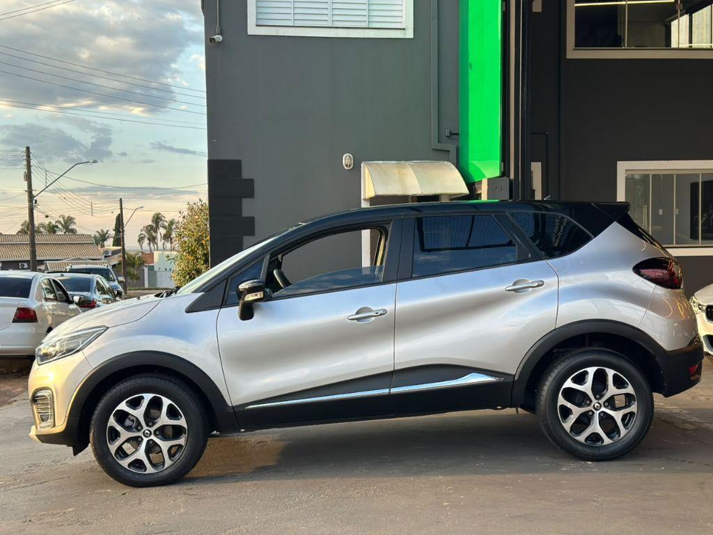 RENAULT Captur - Foto